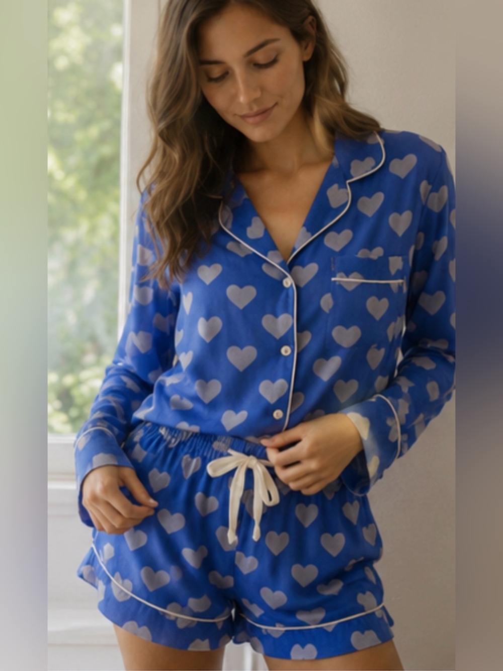 Three J NYC 100% silk Pajama set blue with heart print size Small